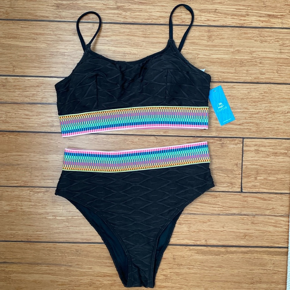 CUPSHE 2 Piece Swimsuit - Women’s Size Small